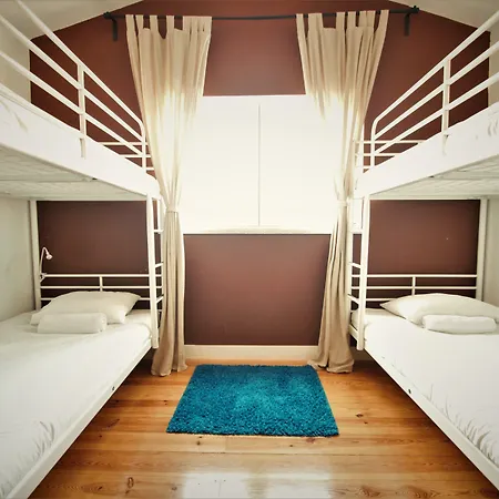 Hostel We F Tourists Lissabon