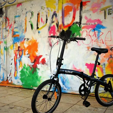 We F Tourists Hostel Lisbon